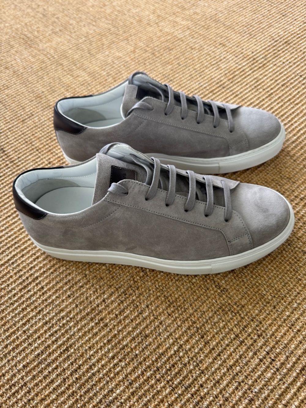 NEVER WORN To Boot Gray Suede Low-Top Sneakers with White Platform Sole